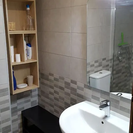 With 2 Bedrooms In Denia, With Wonderful View And Furni * Dénia